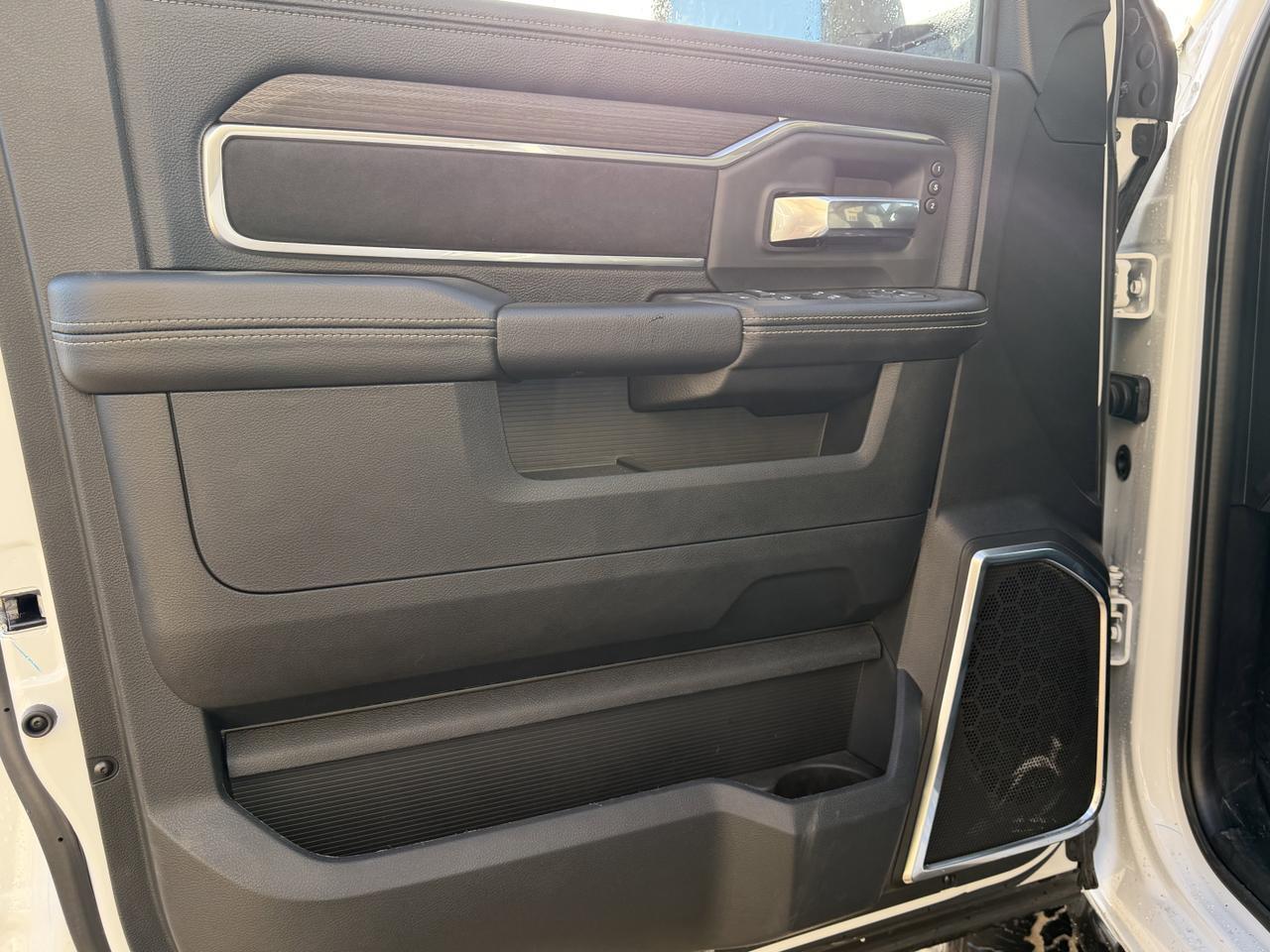 2026 Ram 3500 Laramie Crew Cab 4x4 | Cummins Turbo Diesel | Bright White | NAV | Heated Seats | Backup Camera Redwater AB