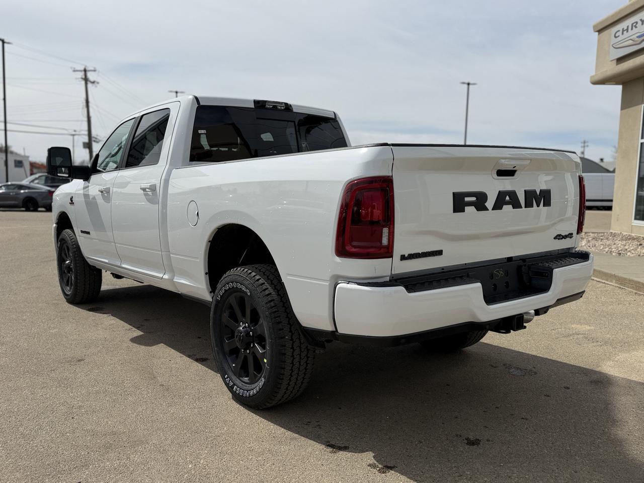 2026 Ram 3500 Laramie Crew Cab 4x4 | Night Edition | NAV | 12IN Display | Leather Heated Vented Seats Redwater AB