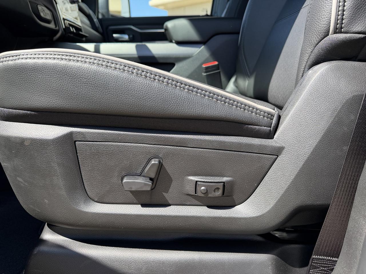 2026 Ram 3500 Laramie Crew Cab 4x4 | Rig Ready Ram | Black Leather Heated Vented Seats | 12IN Display | NAV Redwater AB