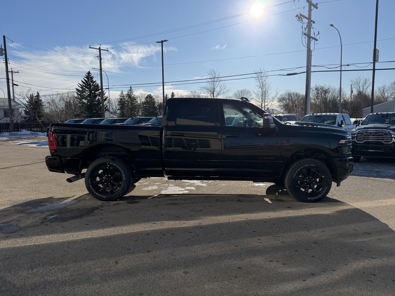 2026 Ram 3500 Laramie Crew Cab 4x4 | Rig Ready Ram | Leather | 12IN Display | NAV | Sunroof | Heated Vented Seats Redwater AB
