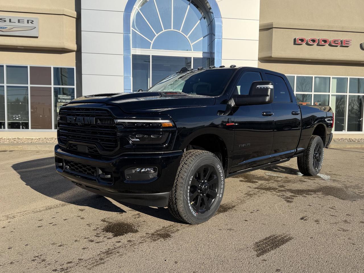 2026 Ram 3500 Laramie Crew Cab 4x4 | Rig Ready Ram | Leather | 12IN Display | NAV | Sunroof | Heated Vented Seats Redwater AB