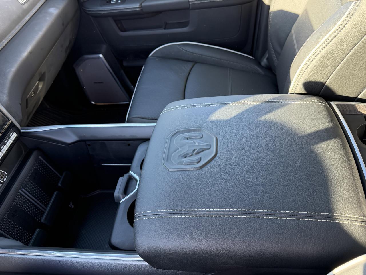 2026 Ram 3500 Laramie Crew Cab 4x4 | Rig Ready Ram | Leather | 12IN Display | NAV | Sunroof | Heated Vented Seats Redwater AB