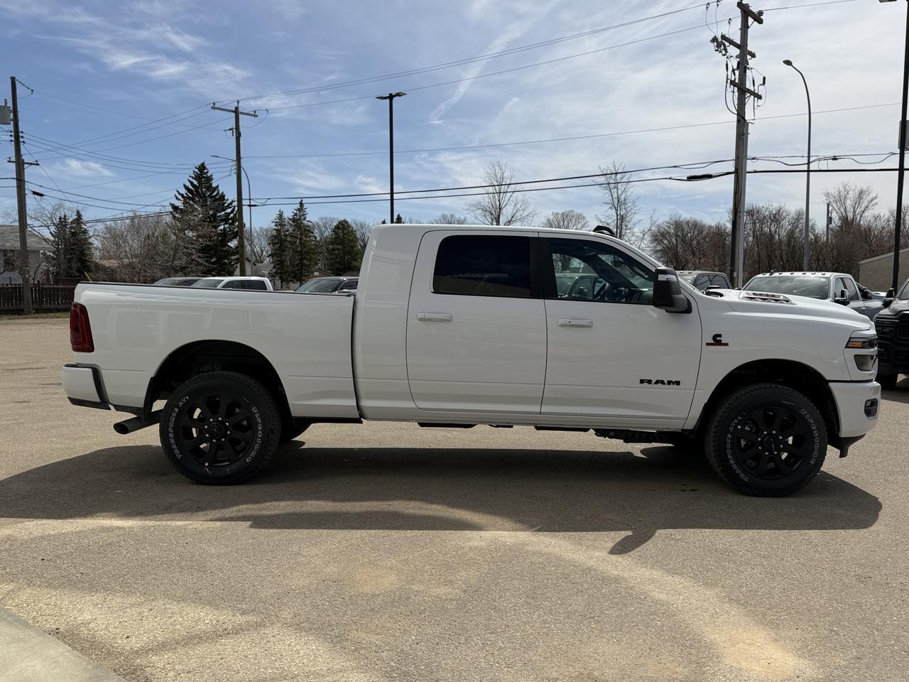 2026 Ram 3500 Laramie Mega Cab 4x4 | Cummins Diesel | 5th Wheel Prep | Sunroof | NAV | Leather Heated Vented Seats Redwater AB
