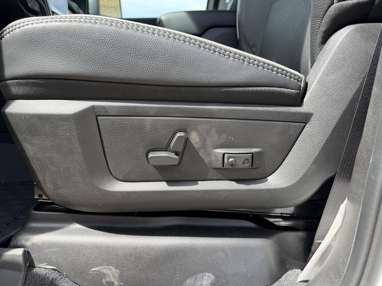 2026 Ram 3500 Laramie Mega Cab 4x4 | Cummins Diesel | 5th Wheel Prep | Sunroof | NAV | Leather Heated Vented Seats Redwater AB