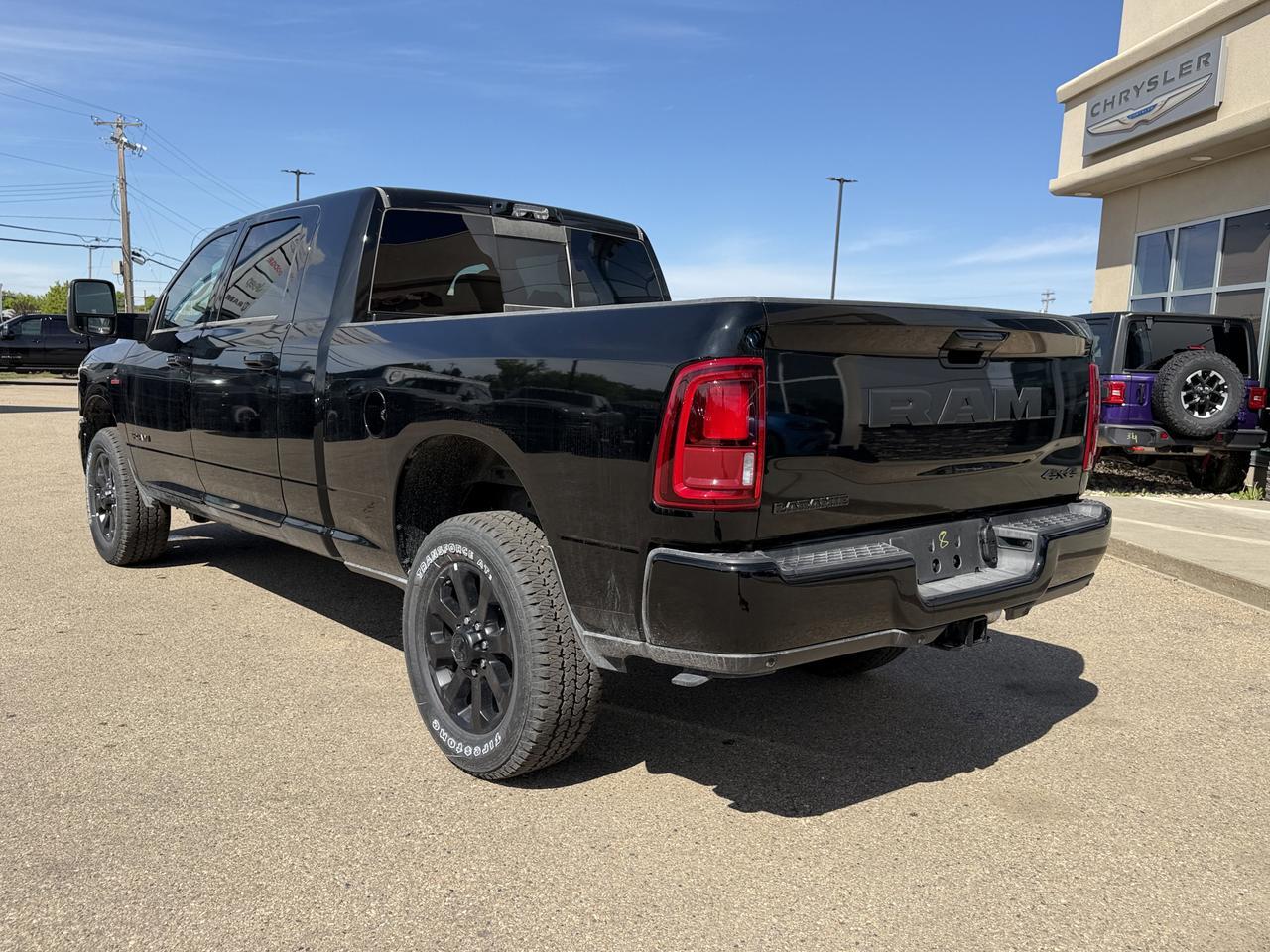 2026 Ram 3500 Laramie Mega Cab 4x4 | Cummins Diesel | Night Edition | Black Leather | 5th Wheel Prep | Sunroof Redwater AB
