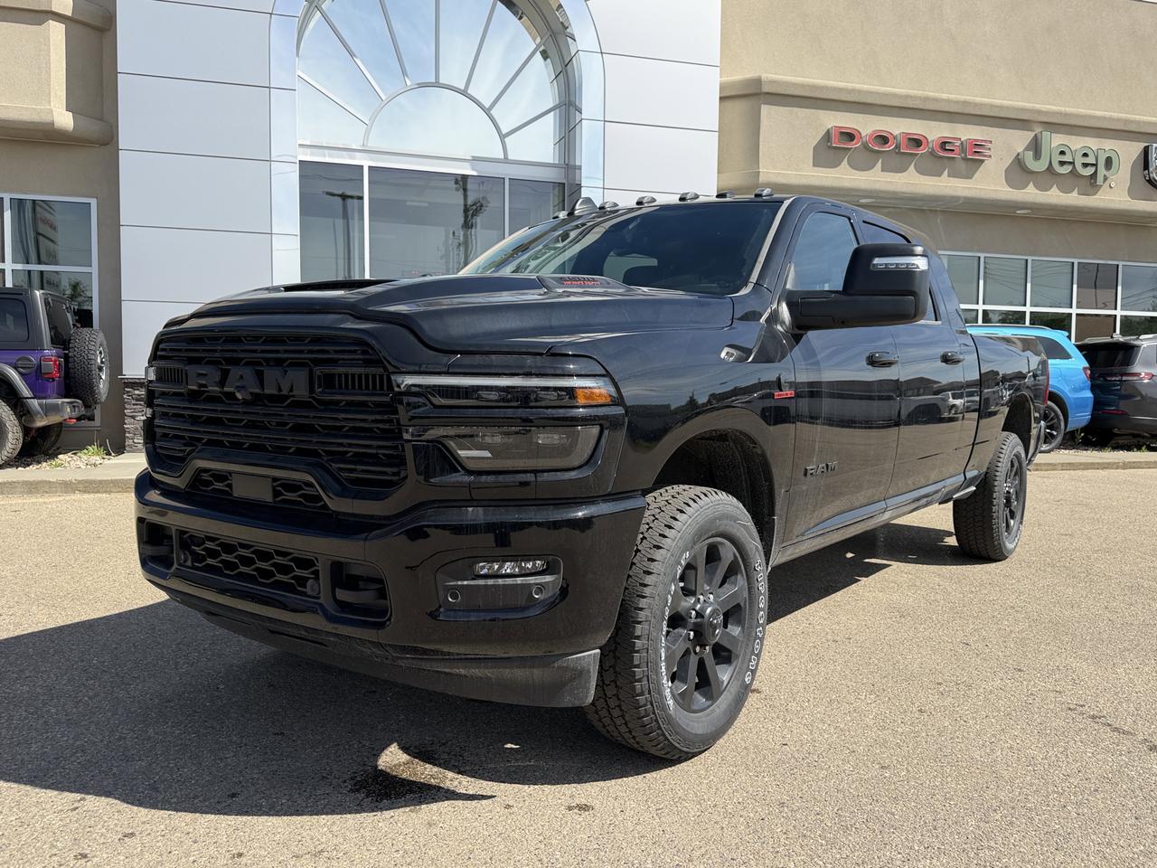 2026 Ram 3500 Laramie Mega Cab 4x4 | Cummins Diesel | Night Edition | Black Leather | 5th Wheel Prep | Sunroof Redwater AB