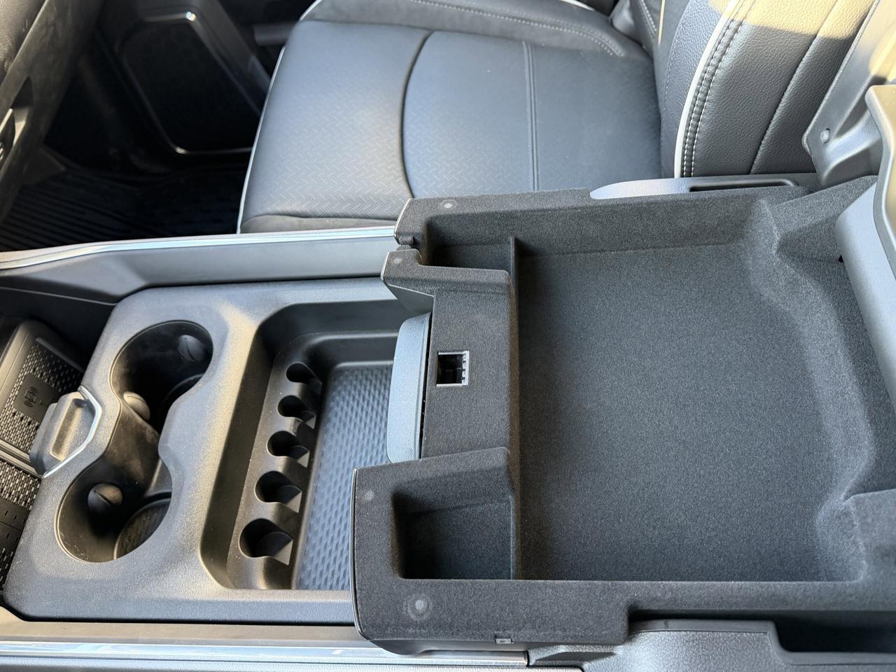 2026 Ram 3500 Laramie Night Edition 4x4 | 6.7L Cummins HO Turbo Diesel | Power Sunroof | Heated Ventilated Seats Redwater AB