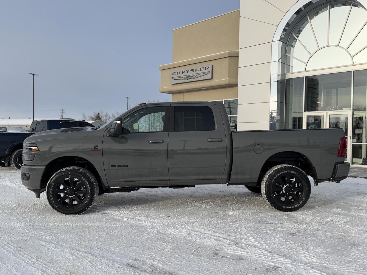 2026 Ram 3500 Laramie Night Edition Crew Cab | Rig Ready Ram |  Diesel | Leather | Sunroof | Towing | Sport Hood Redwater AB