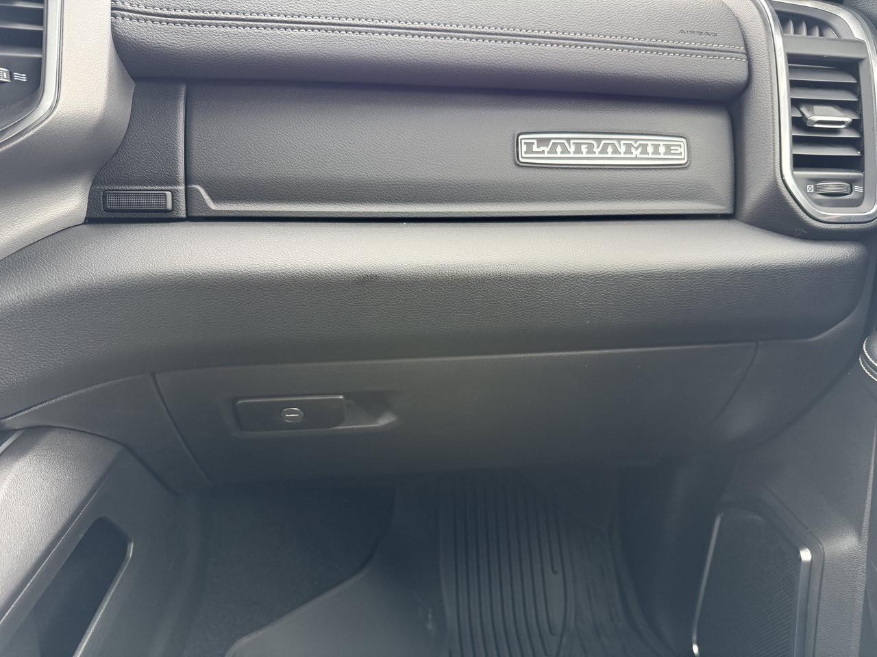 2026 Ram 3500 Laramie Night Edition Crew Cab 4x4 | Cummins Diesel | Black Leather | Heated Vented Seats Redwater AB