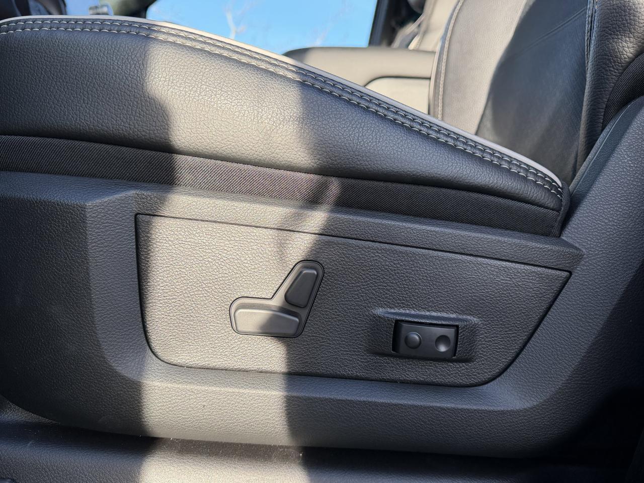 2026 Ram 3500 Laramie Night Edition Crew Cab 4x4 | Cummins Diesel | Leather | Towing | Sunroof Redwater AB