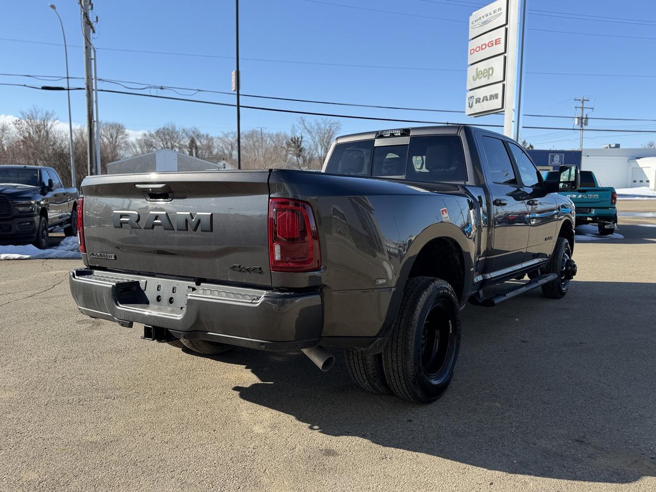 2026 Ram 3500 Laramie Night Edition Crew Cab 4x4 | Cummins Diesel | NAV | Leather | Heated Vented Seats Redwater AB