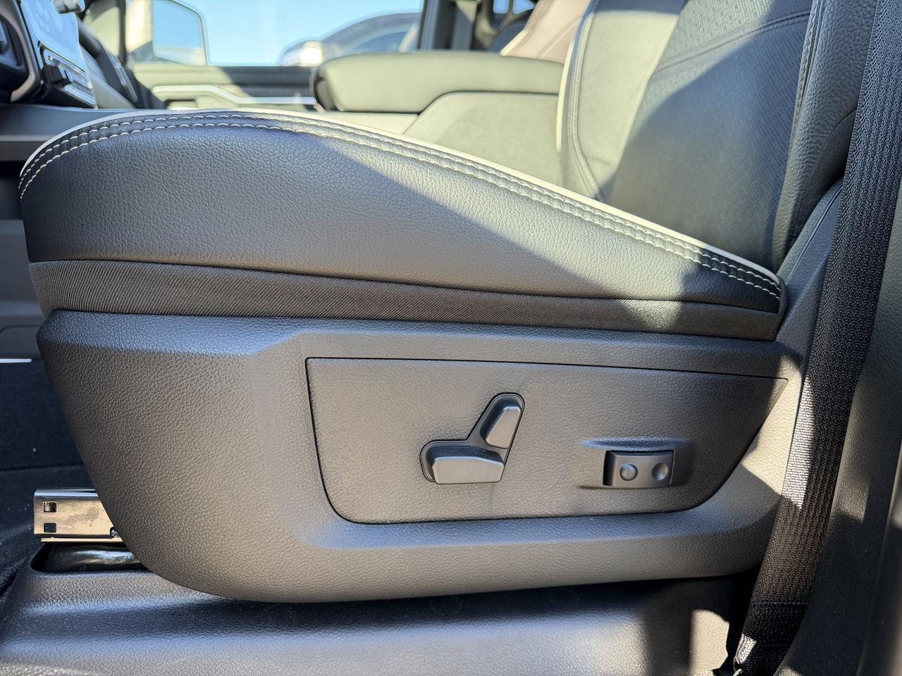 2026 Ram 3500 Laramie Night Edition Crew Cab 4x4 | Cummins Diesel | NAV | Leather | Heated Vented Seats Redwater AB