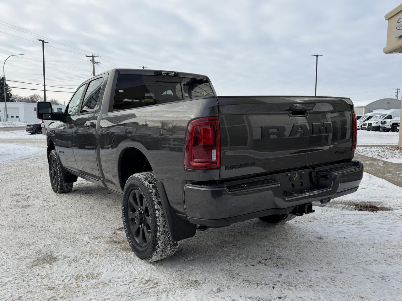 2026 Ram 3500 Laramie Night Edition Crew Cab 4x4 | Cummins Diesel | Sunroof | NAV | 5th Wheel Prep | 20IN Wheels Redwater AB