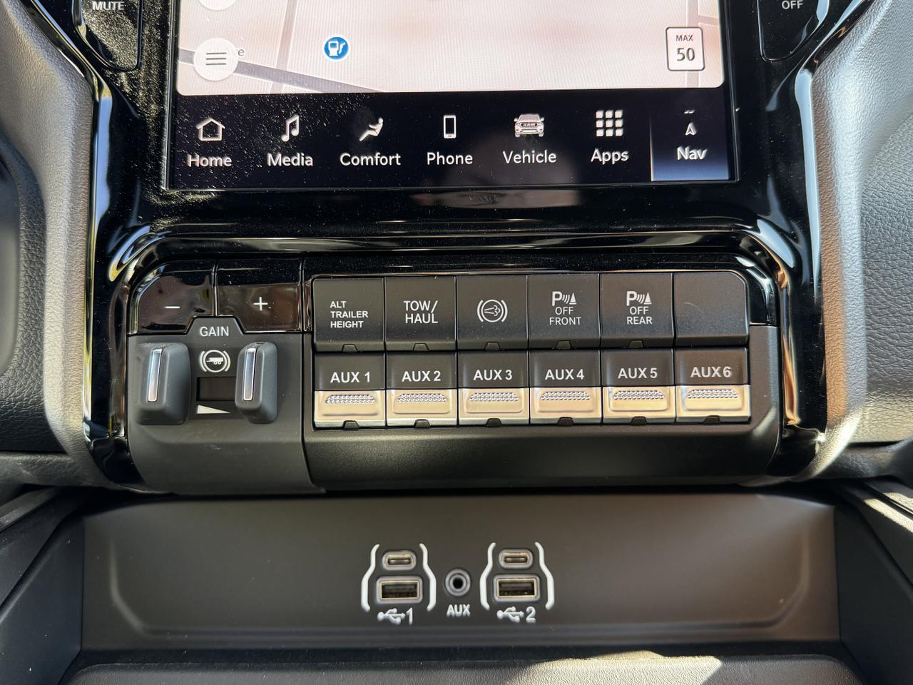 2026 Ram 3500 Laramie Night Edition Dually Crew Cab 4x4 | Cummins Diesel | Towing | Leather | Backup Camera Redwater AB