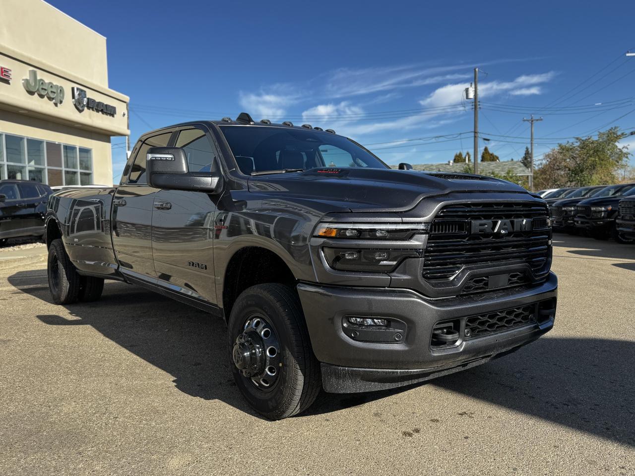2026 Ram 3500 Laramie Night Edition Dually Crew Cab 4x4 | Cummins Diesel | Towing | Leather | Backup Camera Redwater AB
