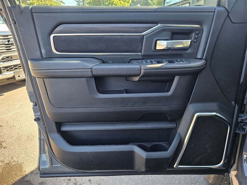 2026 Ram 3500 Laramie Gresham OR