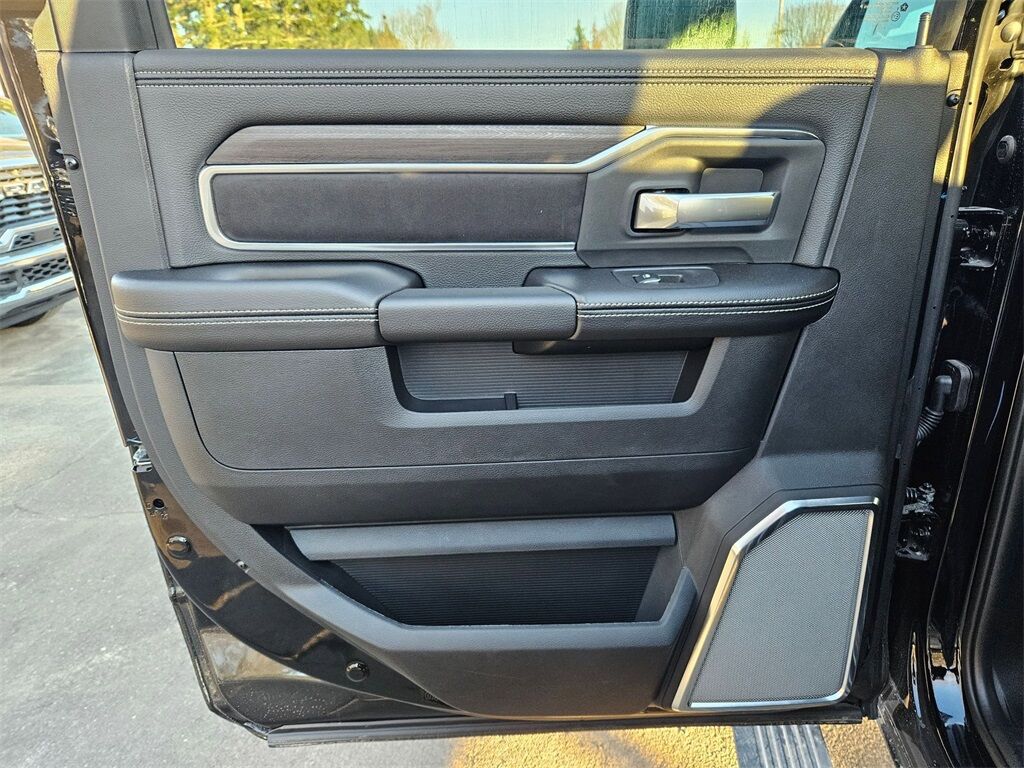 2026 Ram 3500 Laramie Gresham OR