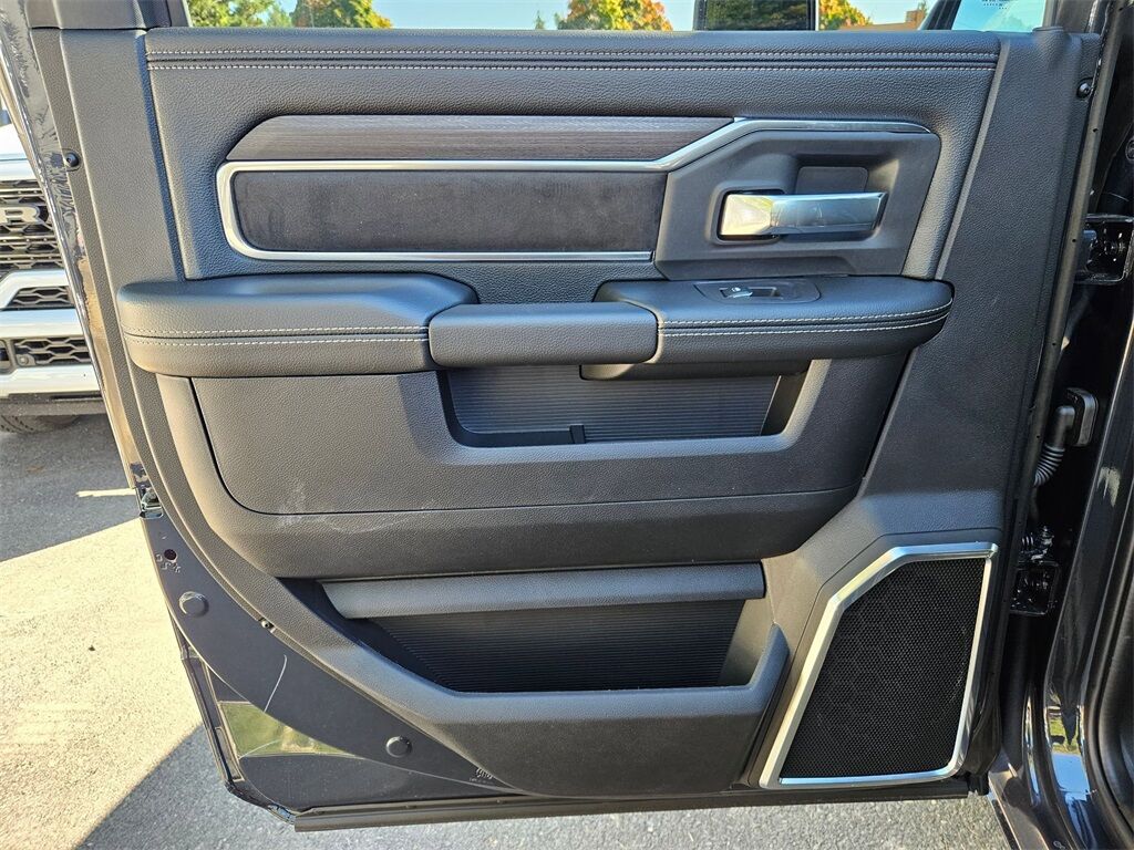 2026 Ram 3500 Laramie Gresham OR