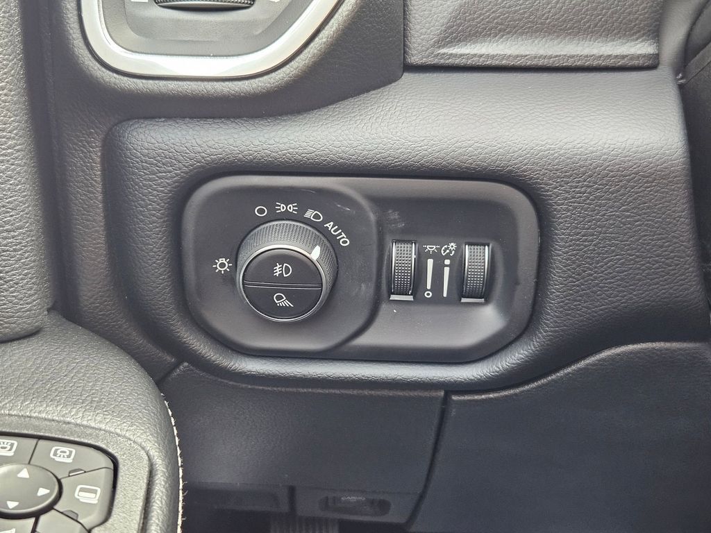 2026 Ram 3500 Laramie Gresham OR