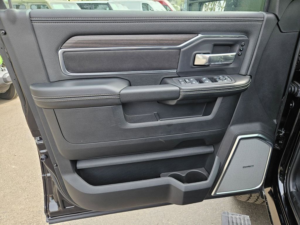 2026 Ram 3500 Laramie Gresham OR