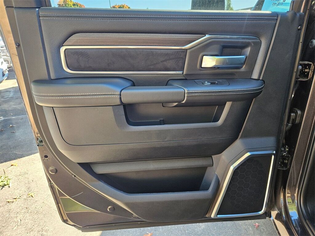 2026 Ram 3500 Laramie Gresham OR