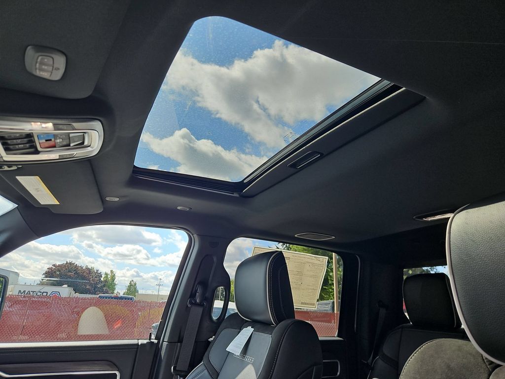 2026 Ram 3500 Laramie Gresham OR