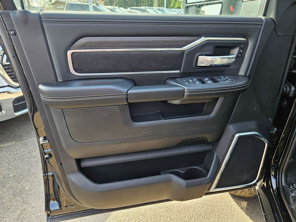 2026 Ram 3500 Laramie Gresham OR