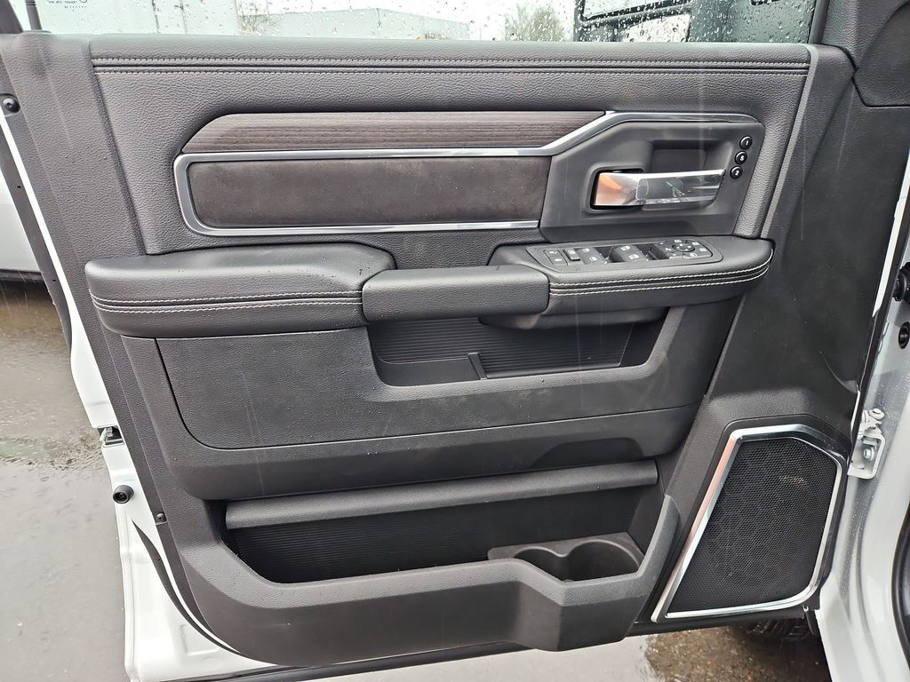 2026 Ram 3500 Laramie Gresham OR