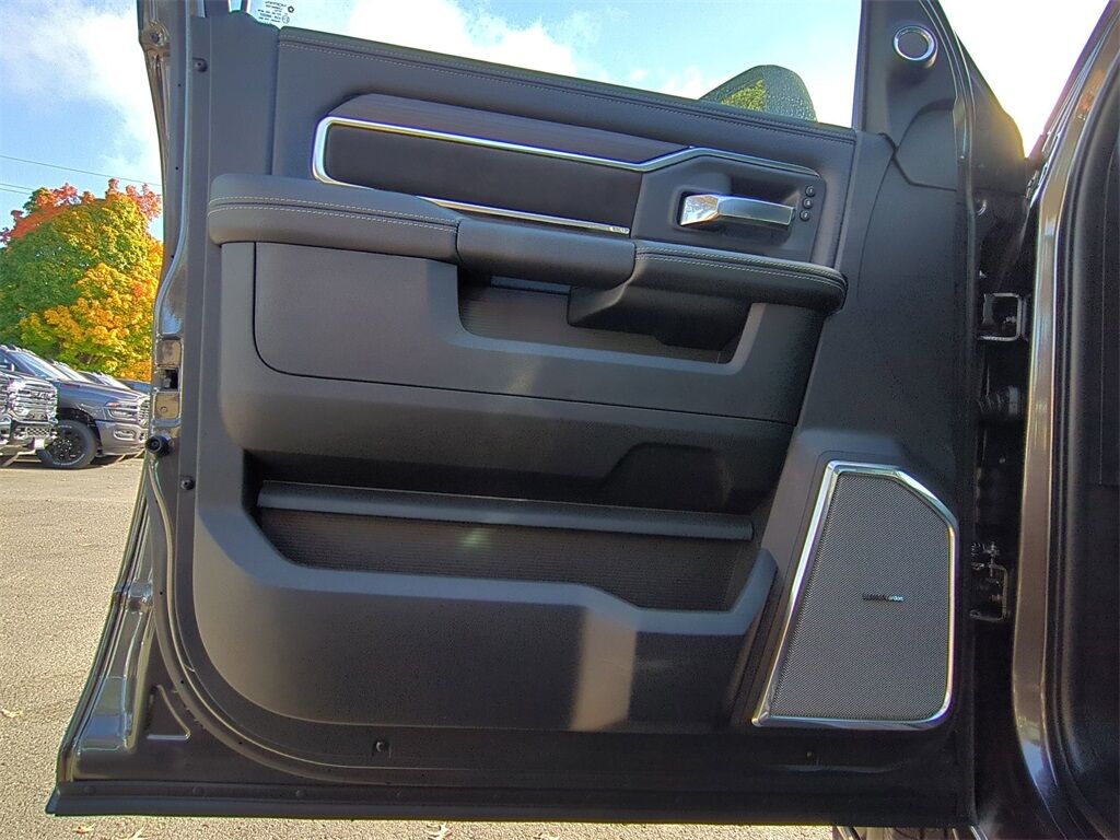 2026 Ram 3500 Laramie Gresham OR