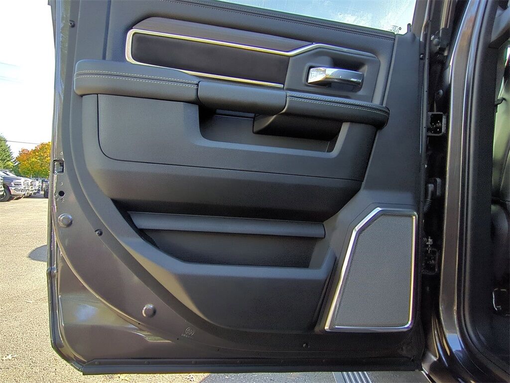 2026 Ram 3500 Laramie Gresham OR