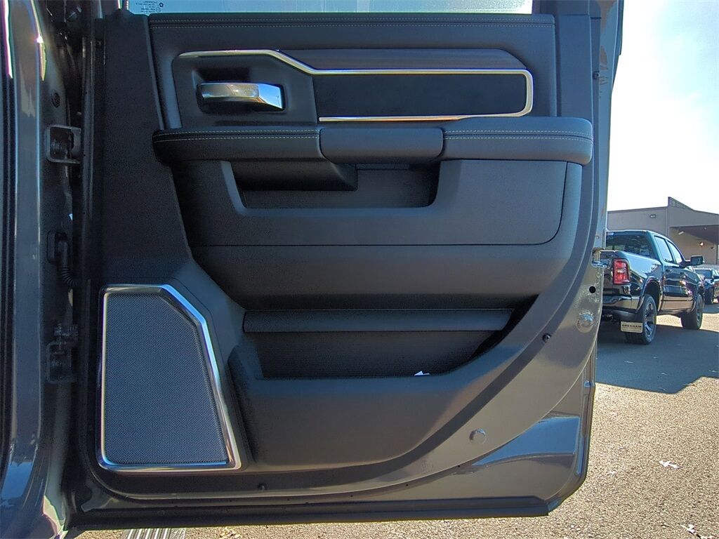 2026 Ram 3500 Laramie Gresham OR