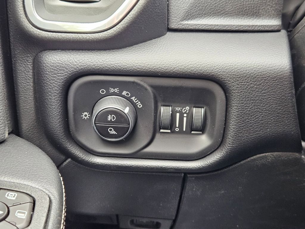 2026 Ram 3500 Laramie Gresham OR