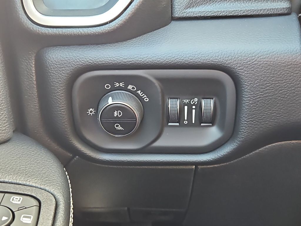 2026 Ram 3500 Laramie Gresham OR