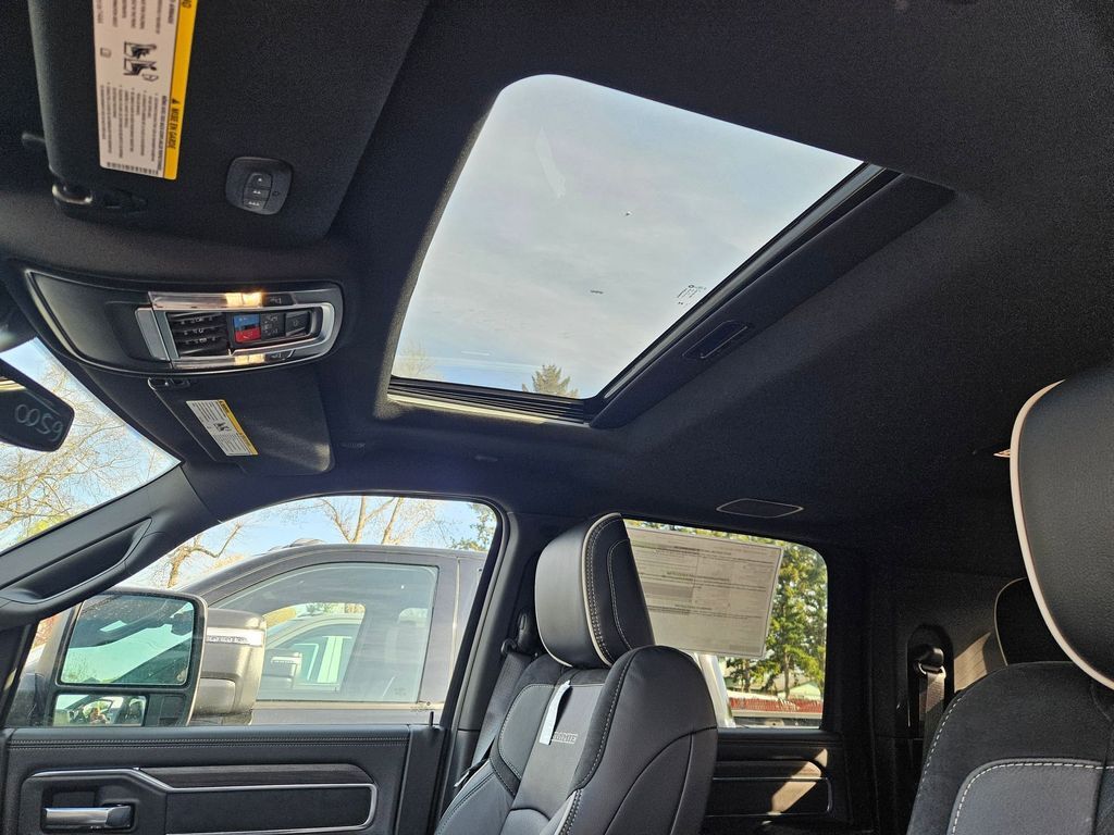 2026 Ram 3500 Laramie Gresham OR