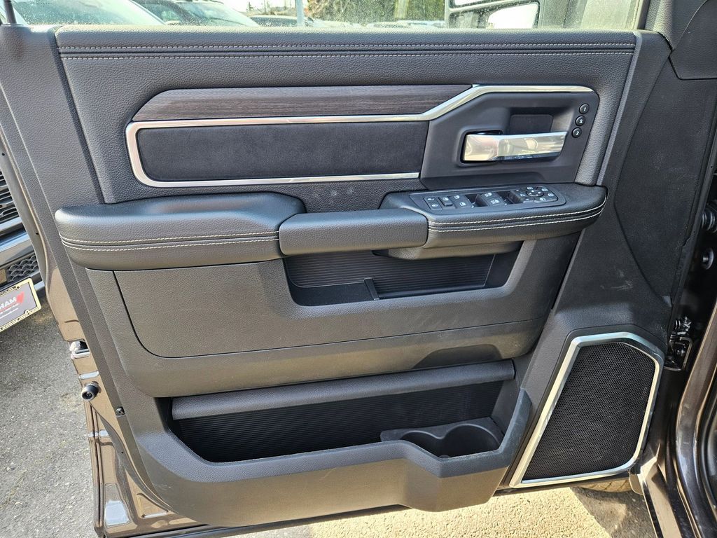 2026 Ram 3500 Laramie Gresham OR