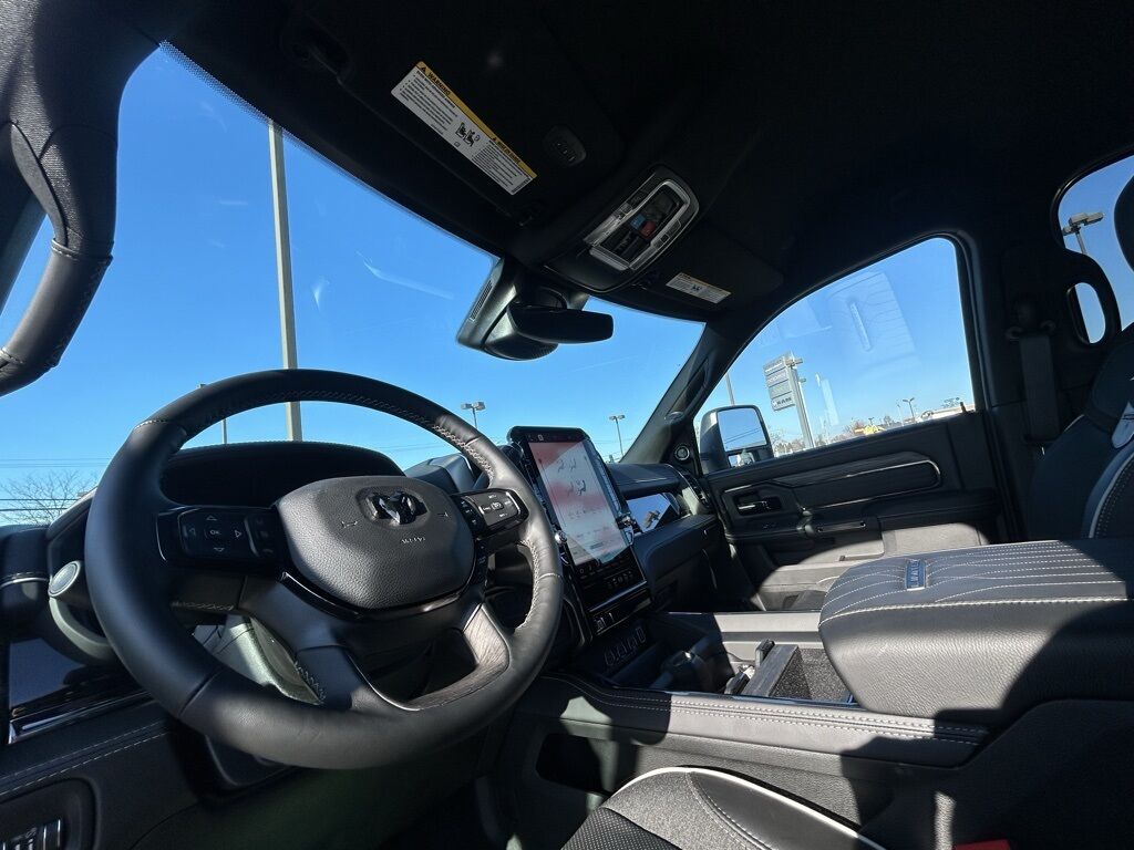 2026 Ram 3500 Limited Crestwood KY