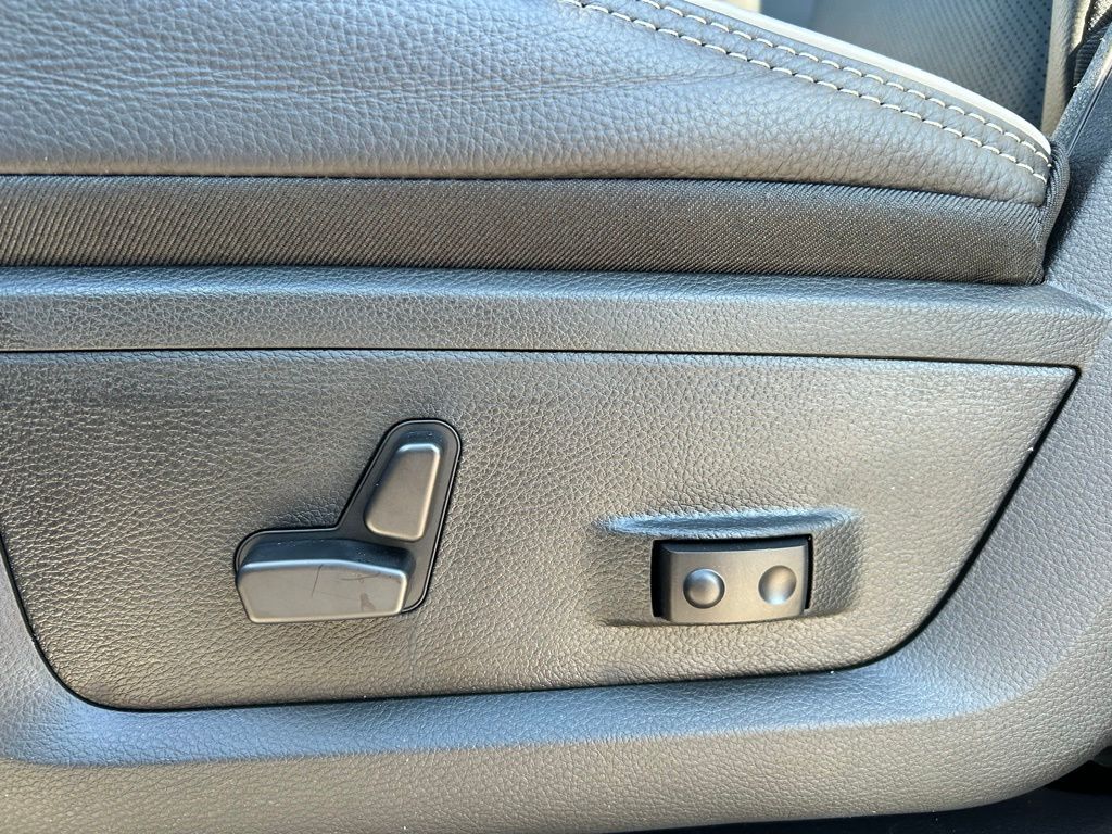 2026 Ram 3500 Limited Crestwood KY