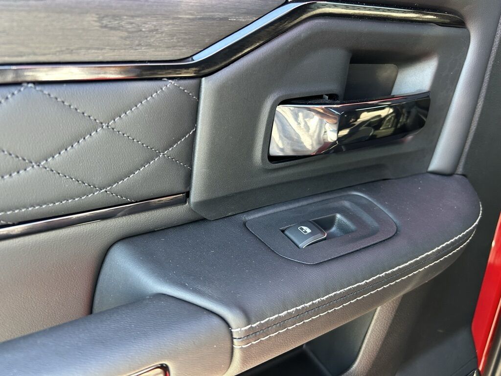 2026 Ram 3500 Limited Crestwood KY