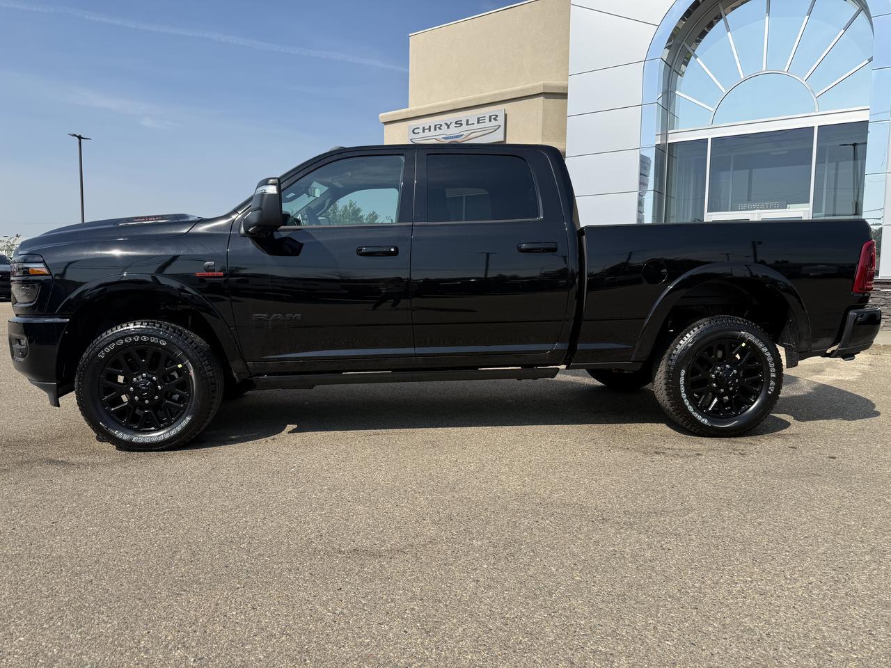 2026 Ram 3500 Limited Crew Cab 4x4 | Cummins HO Turbo Diesel | Premium Leather | NAV | 12IN Touchscreen | Towing Redwater AB