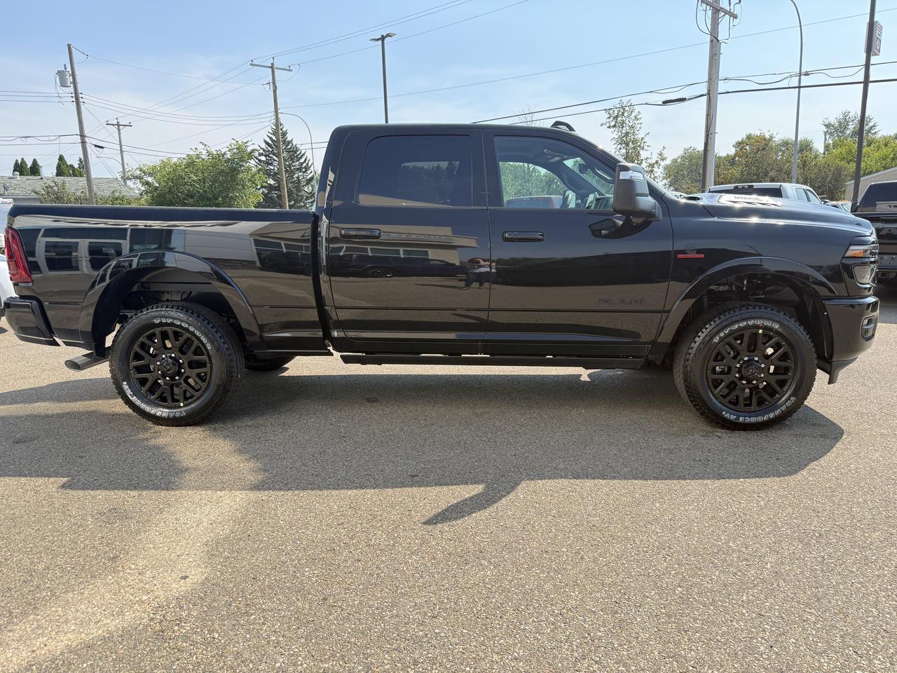 2026 Ram 3500 Limited Crew Cab 4x4 | Cummins HO Turbo Diesel | Premium Leather | NAV | 12IN Touchscreen | Towing Redwater AB
