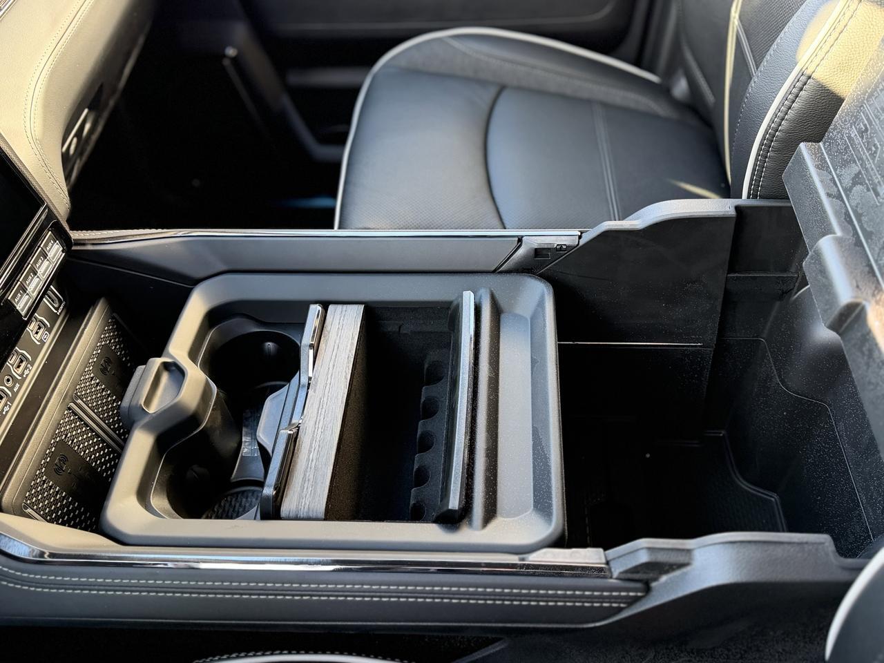 2026 Ram 3500 Limited Crew Cab 4x4 Cummins Turbo Diesel | Ceramic Grey | Leather | Navigation Redwater AB