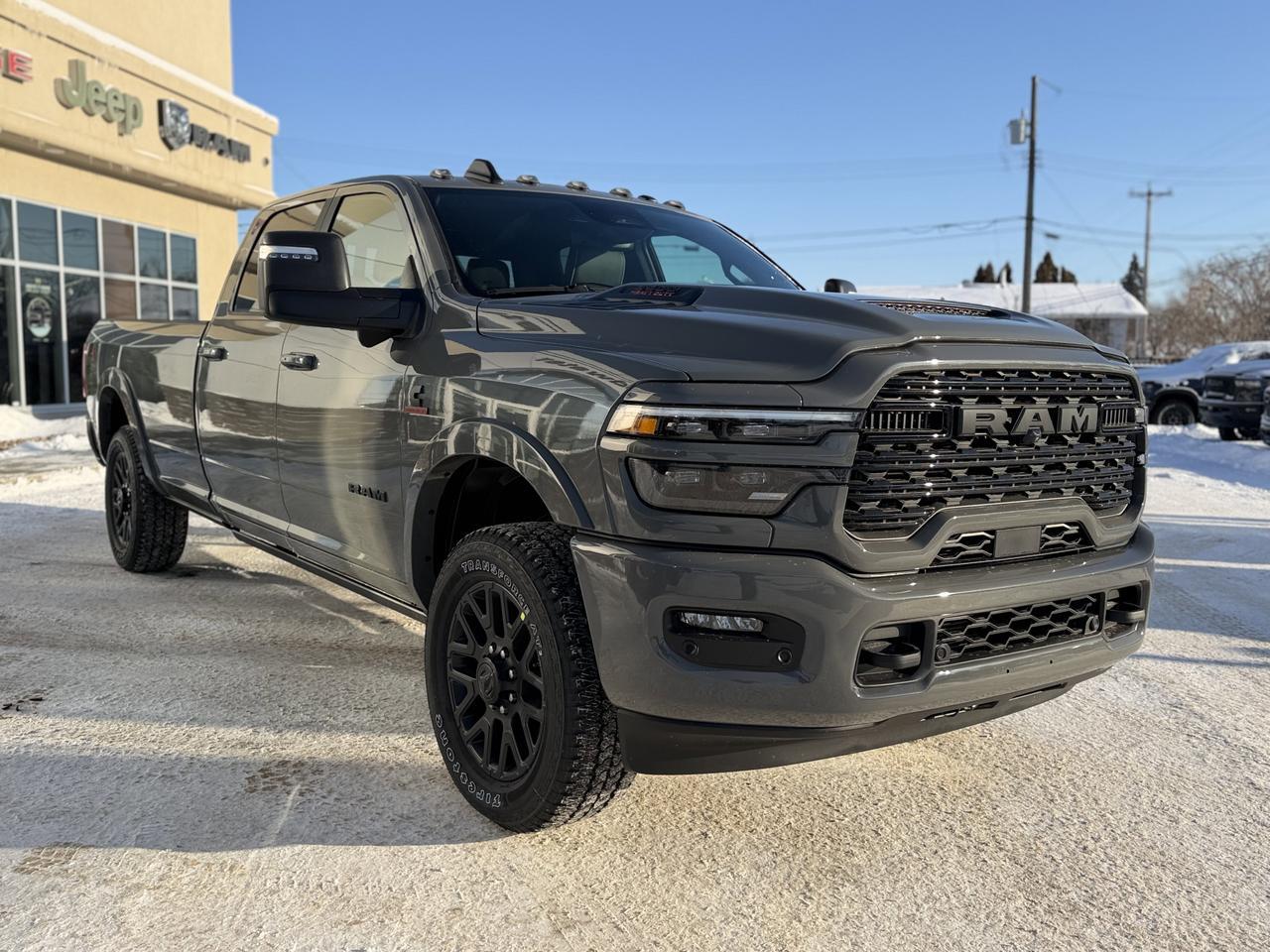 2026 Ram 3500 Limited Crew Cab 4x4 Cummins Turbo Diesel | Ceramic Grey | Leather | Navigation Redwater AB