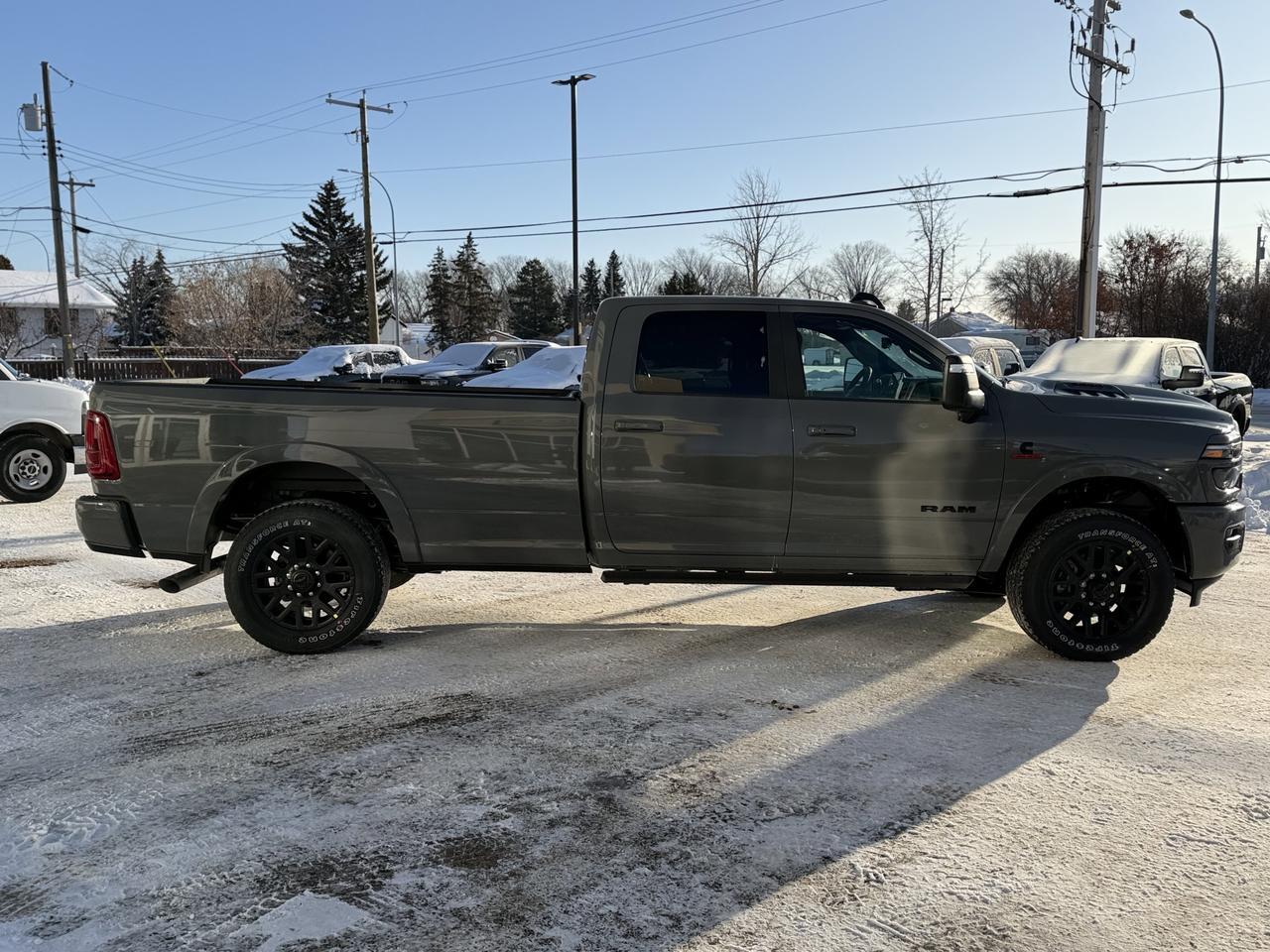 2026 Ram 3500 Limited Crew Cab 4x4 Cummins Turbo Diesel | Ceramic Grey | Leather | Navigation Redwater AB