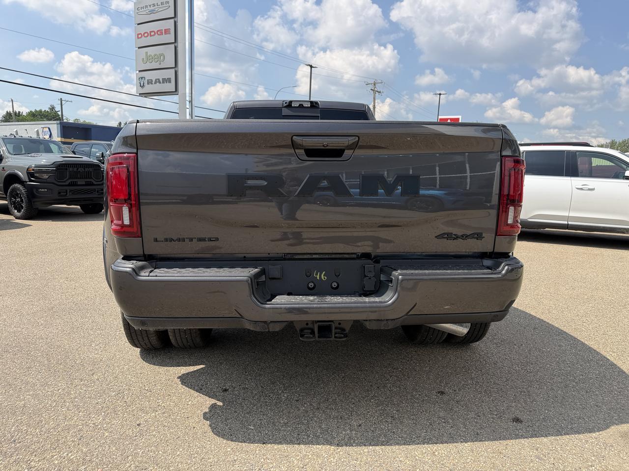 2026 Ram 3500 Limited Crew Cab Dually 4x4 | Cummins Diesel | Night Edition | Power Sunroof | 5th Wheel Prep Redwater AB
