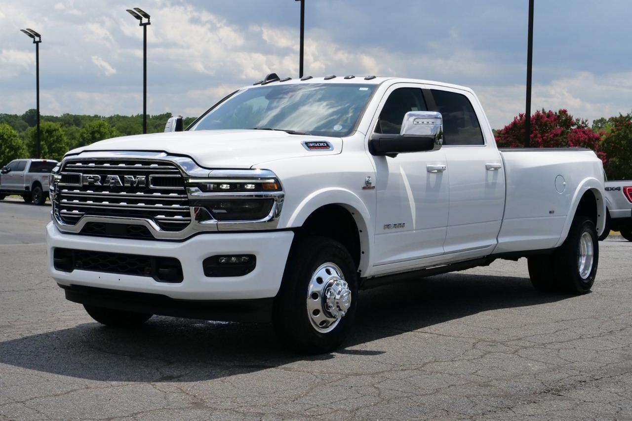 2026 Ram 3500 Limited Longhorn 4X4 / DRW / Long Box / HO Diesel! Lincolnton NC