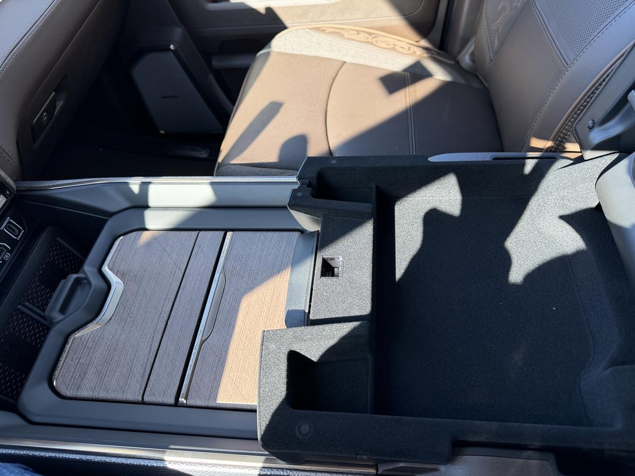 2026 Ram 3500 Limited Longhorn 4x4 | Cummins Diesel | Power Sunroof | NAV | Leather | Surround View | 5th Wheel Redwater AB