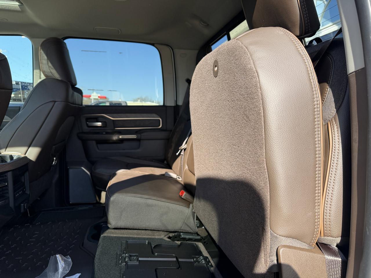 2026 Ram 3500 Limited Longhorn Redwater AB