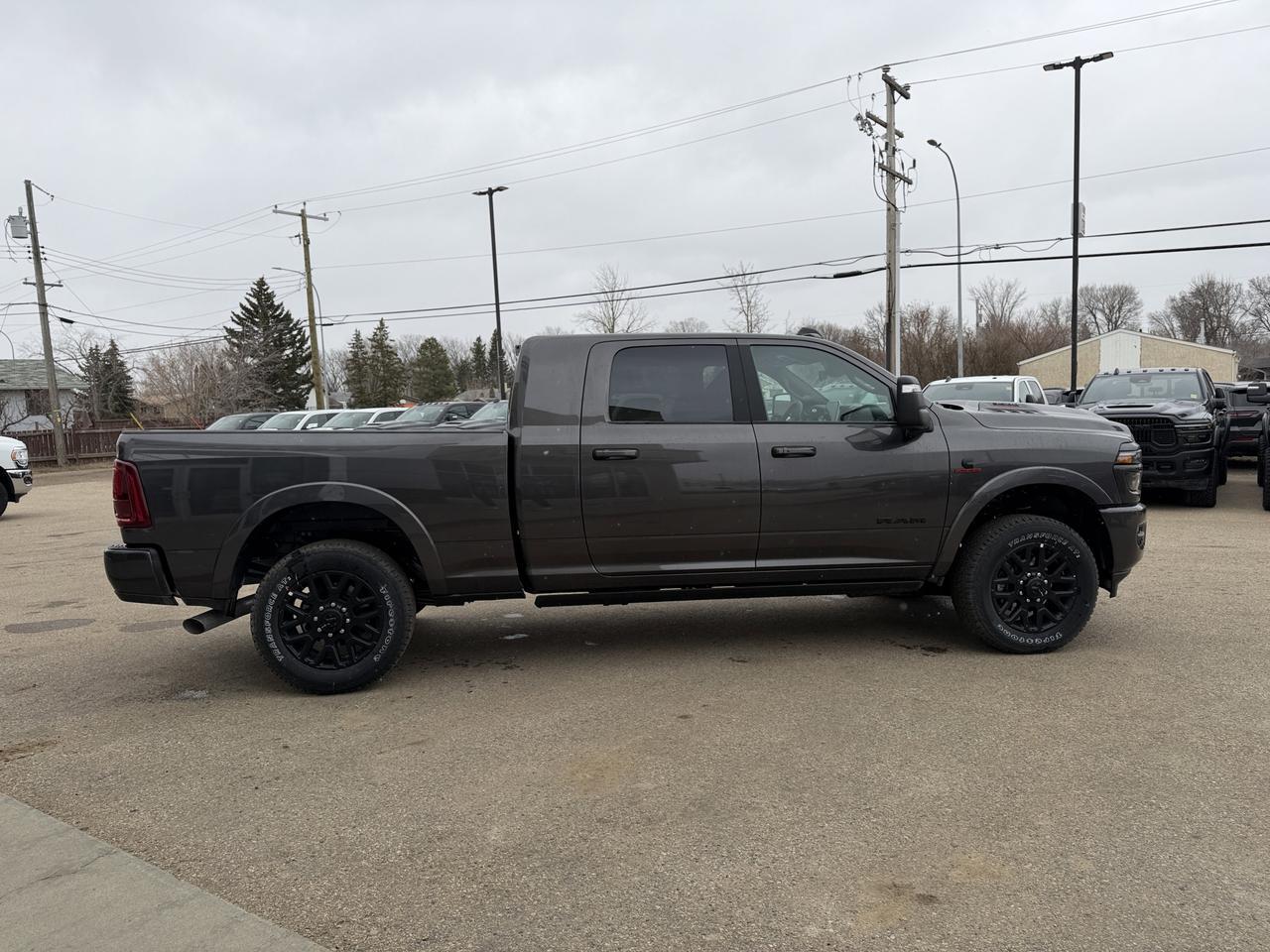 2026 Ram 3500 Limited Mega Cab | Cummins HO Turbo Diesel | Night Edition | Leather | NAV | Touchscreen Redwater AB