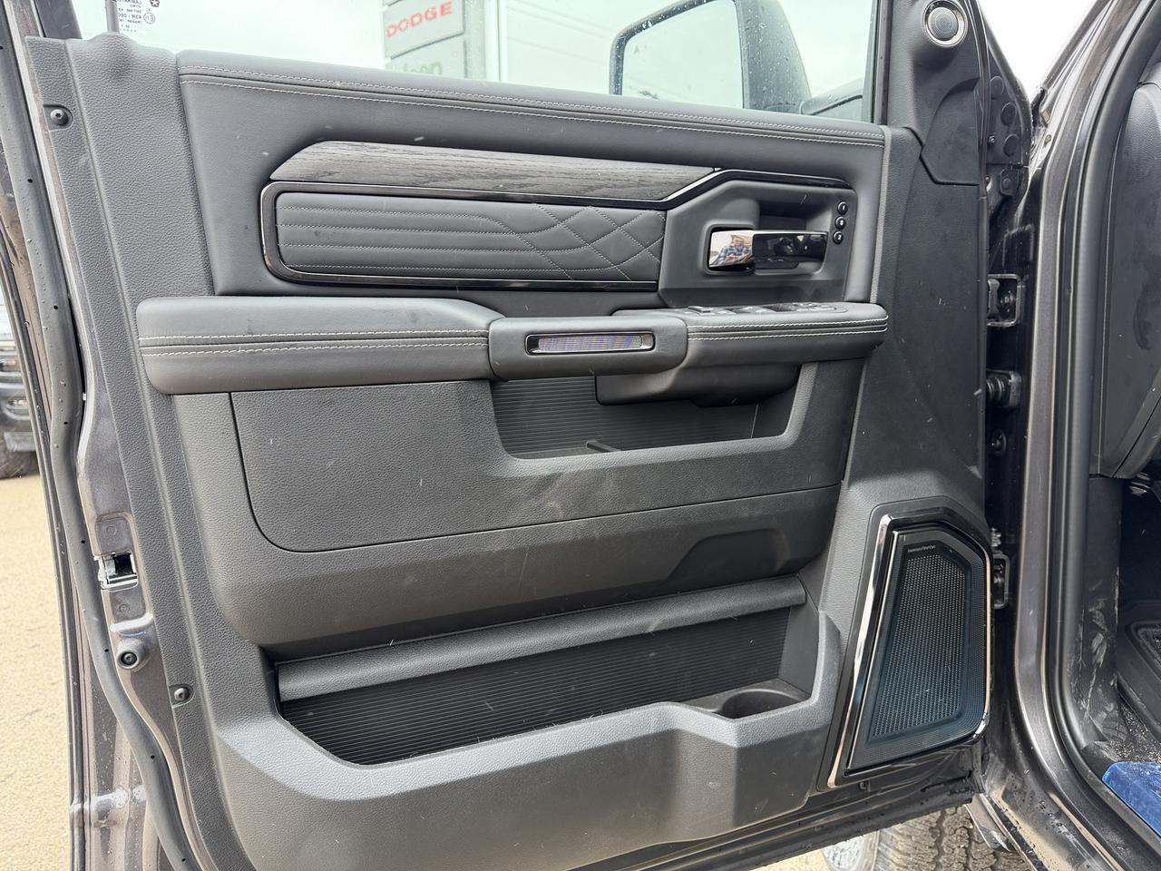 2026 Ram 3500 Limited Mega Cab | Cummins HO Turbo Diesel | Night Edition | Leather | NAV | Touchscreen Redwater AB