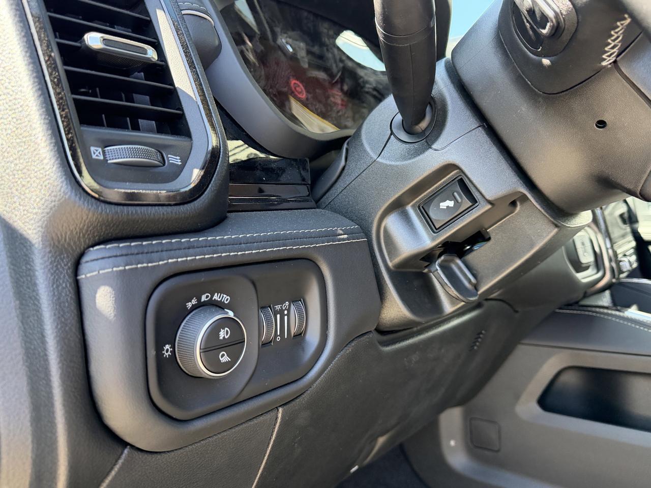 2026 Ram 3500 Limited Mega Cab 4x4 | Cummins Diesel | Night Edition | Leather | NAV | Sunroof | 5th Wheel Prep Redwater AB
